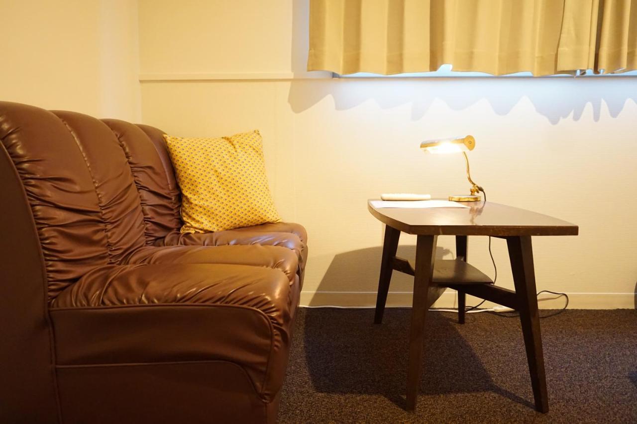 Beehive Hostel Осака Екстериор снимка