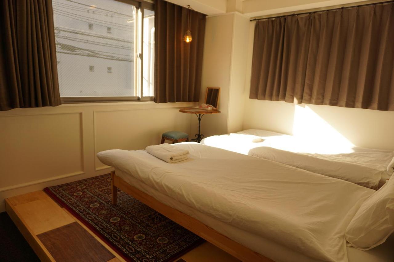 Beehive Hostel Осака Екстериор снимка