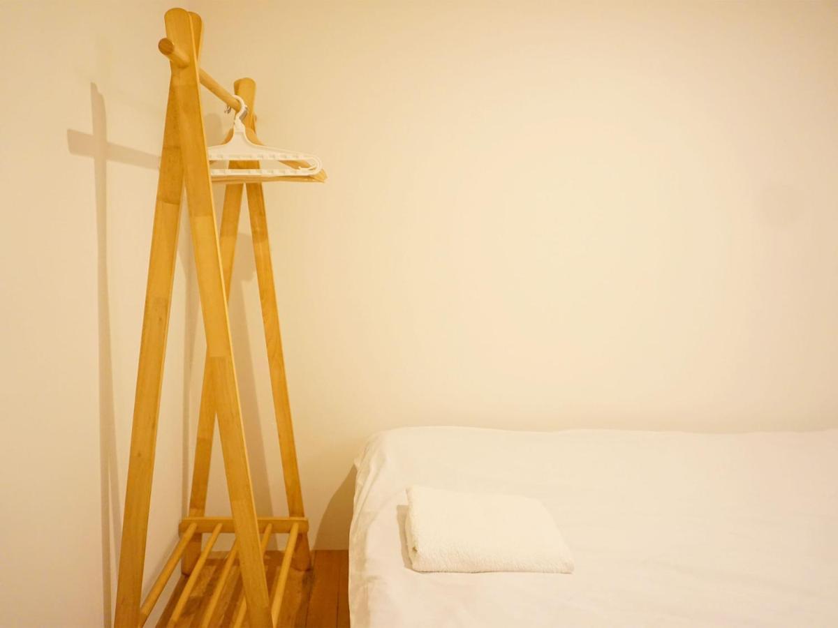 Beehive Hostel Осака Екстериор снимка
