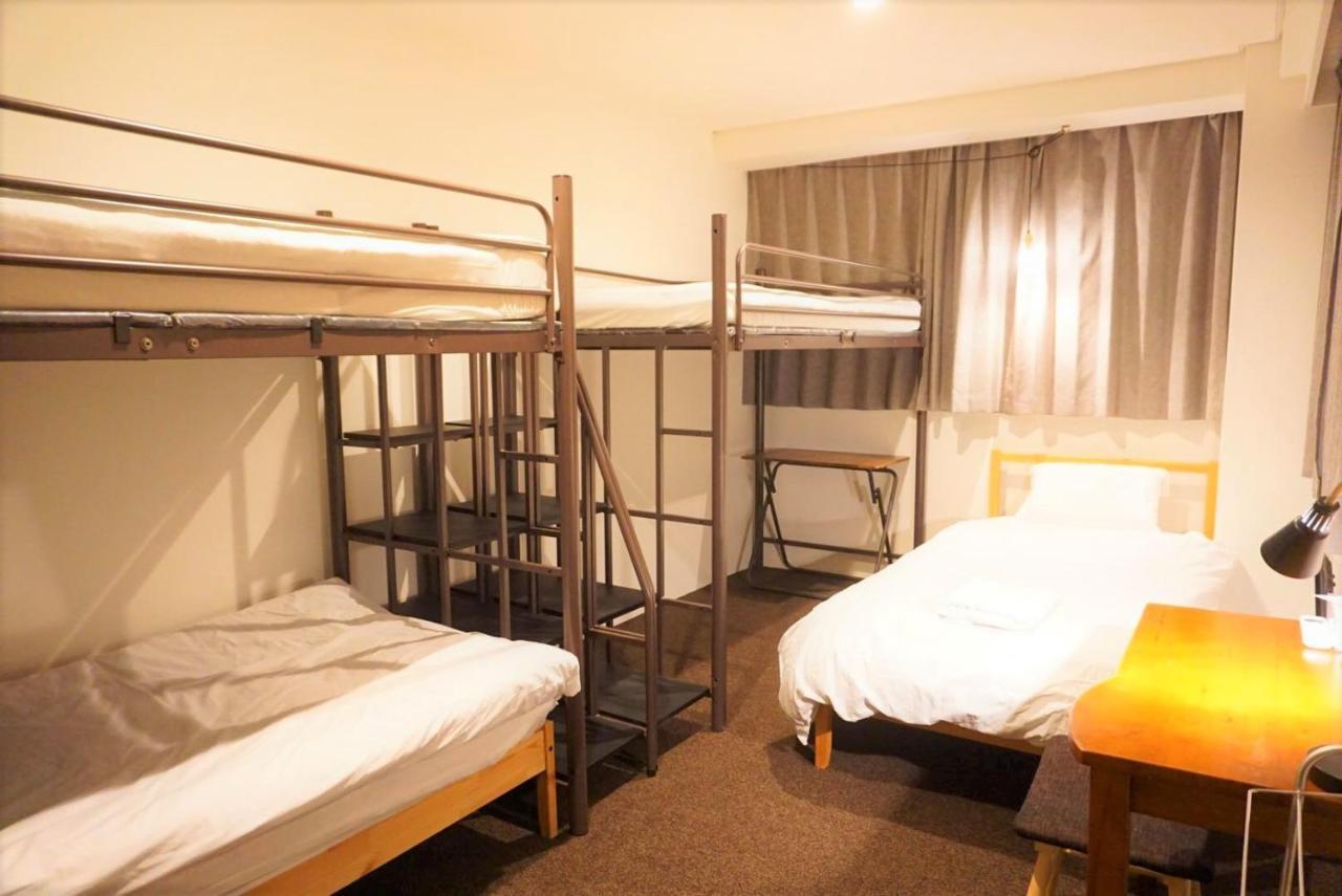 Beehive Hostel Осака Екстериор снимка