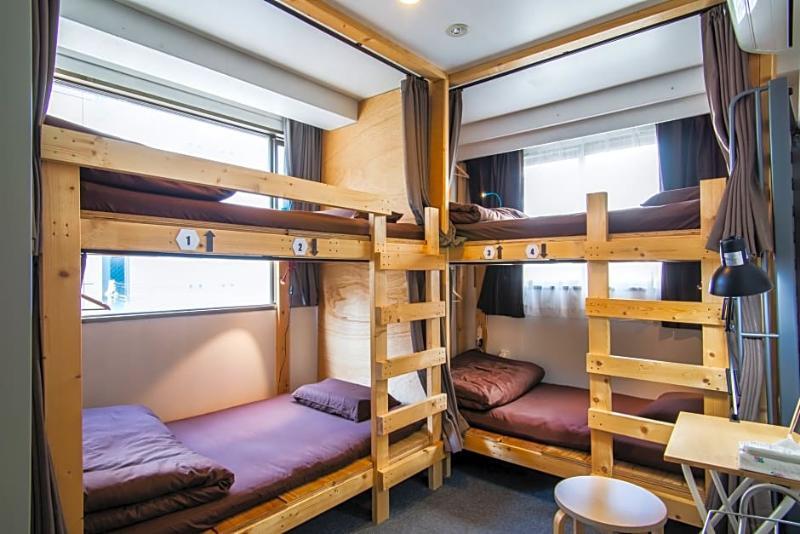Beehive Hostel Осака Екстериор снимка