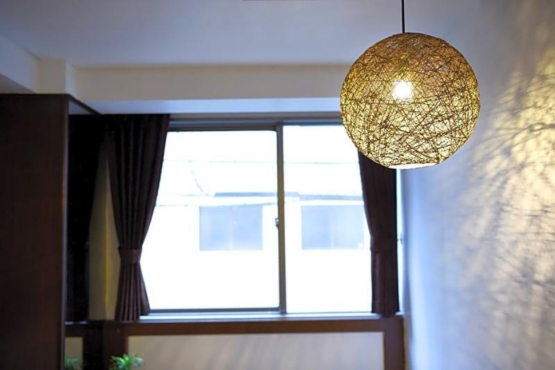 Beehive Hostel Осака Екстериор снимка